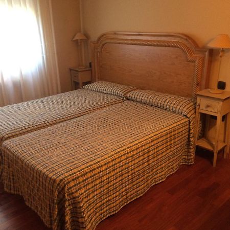 Hotel Los Angeles La Bañeza Екстериор снимка