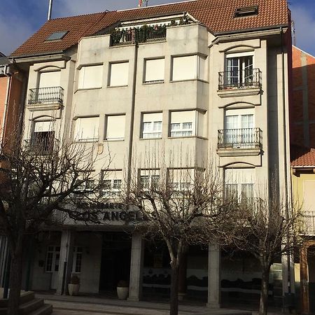 Hotel Los Angeles La Bañeza Екстериор снимка