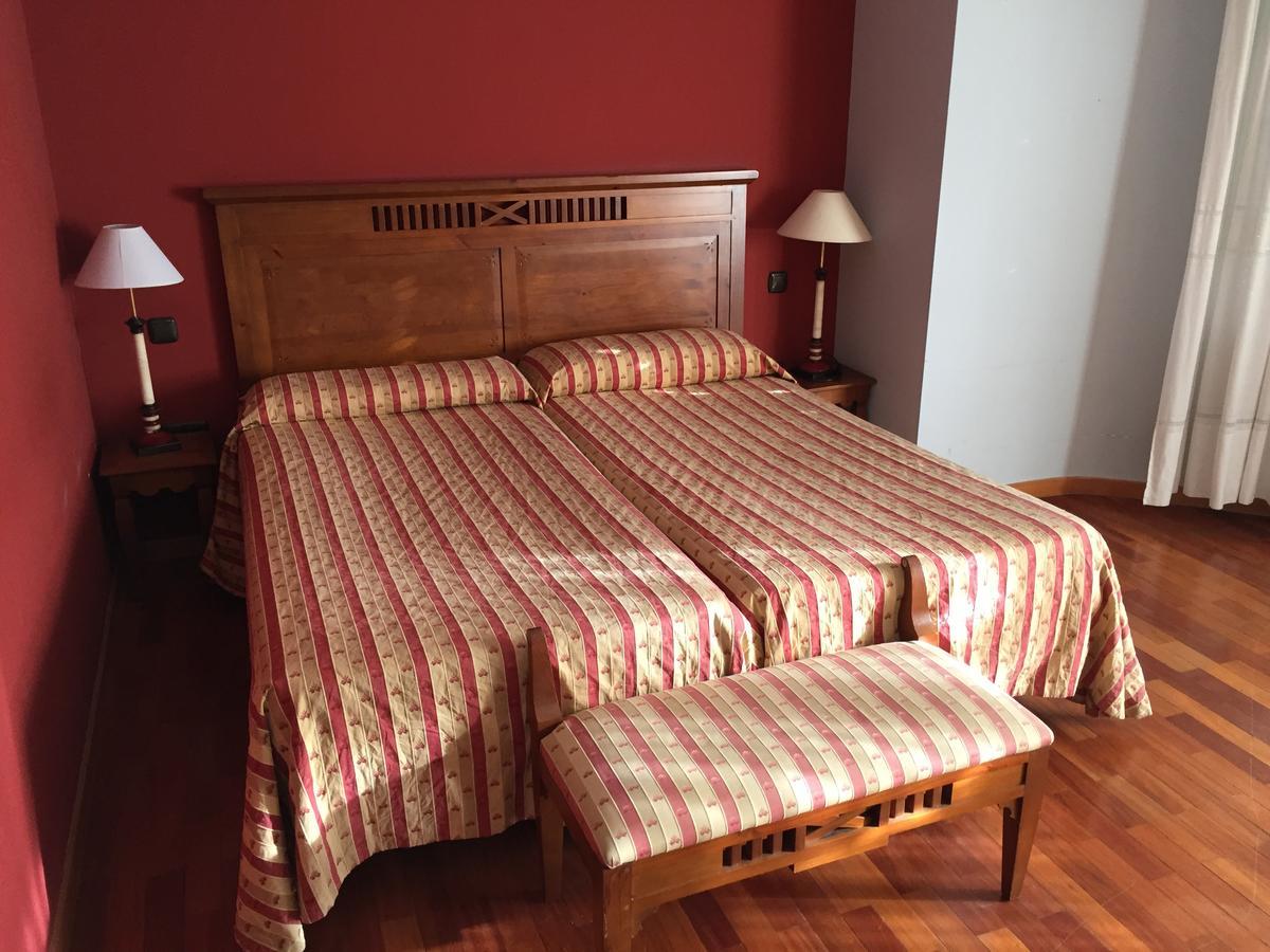Hotel Los Angeles La Bañeza Екстериор снимка